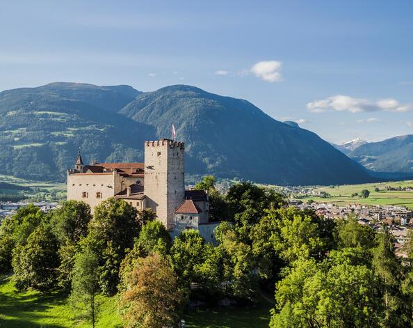 Rodenegg Castle