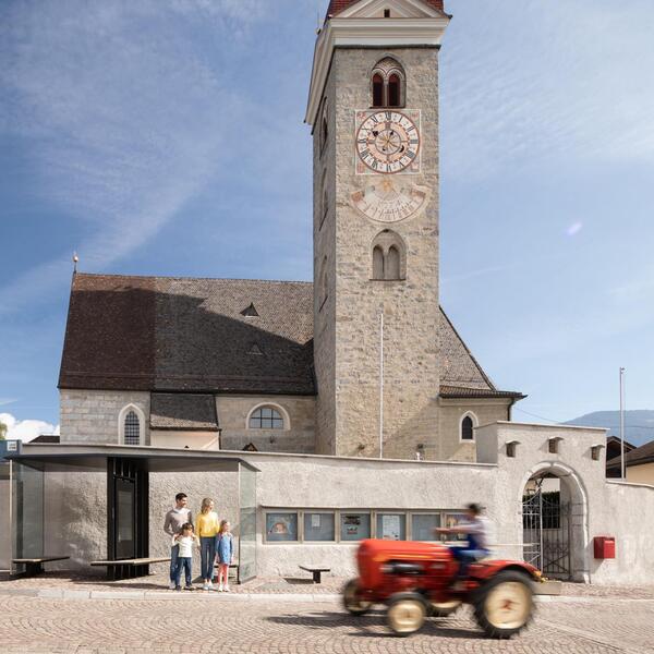 Centro del paese di Naz